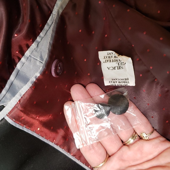 Gorgeous Velvet blazer L - Picture 8 of 16